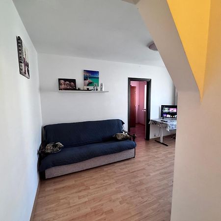 Cozy Apartments Bacău Exterior foto