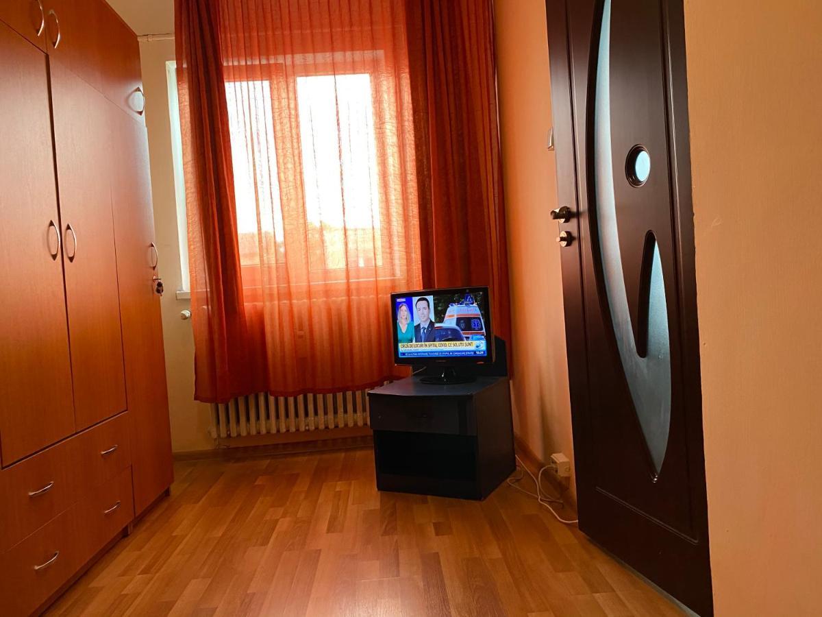 Cozy Apartments Bacău Exterior foto