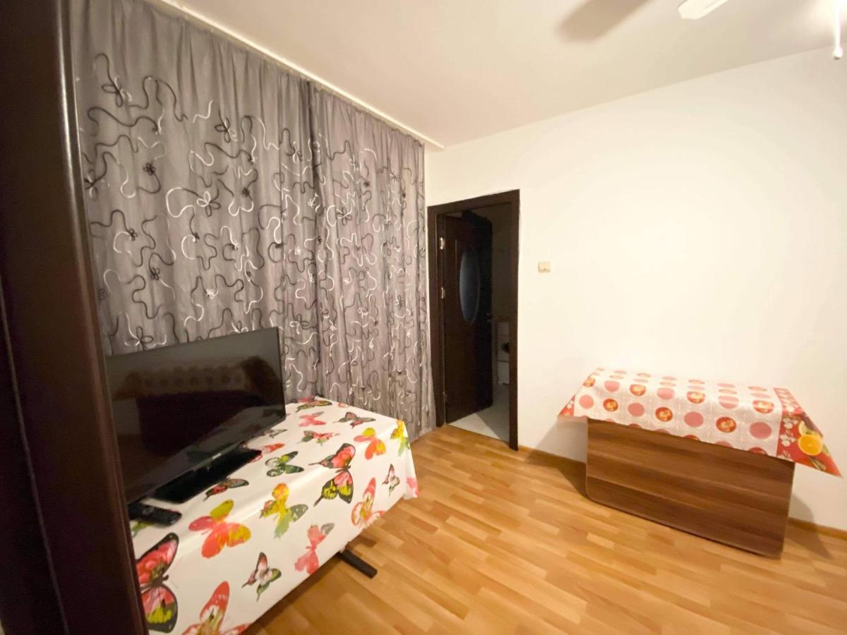 Cozy Apartments Bacău Exterior foto